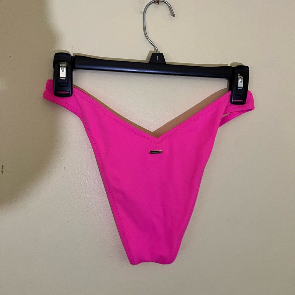 Victoria's Secret Bright Pink Bikini Bottoms Size Medium - Picture 5 of 6